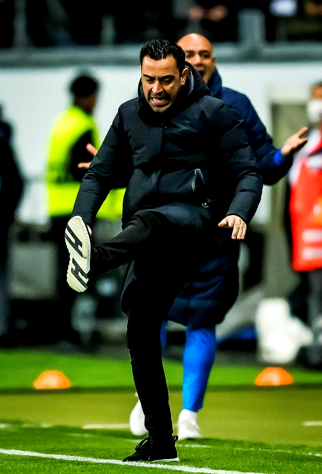 法兰克福连续主场失利,形势越发严峻的简单介绍 法兰克福连续主场失利,形势越发严峻的简单介绍