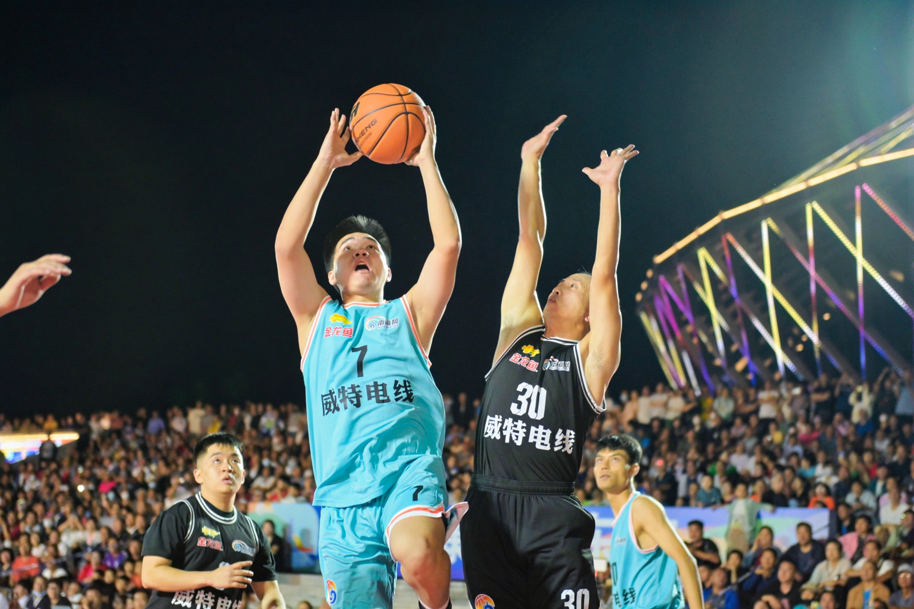 贵州籃球赛事再台湾进张，球迷激情支持