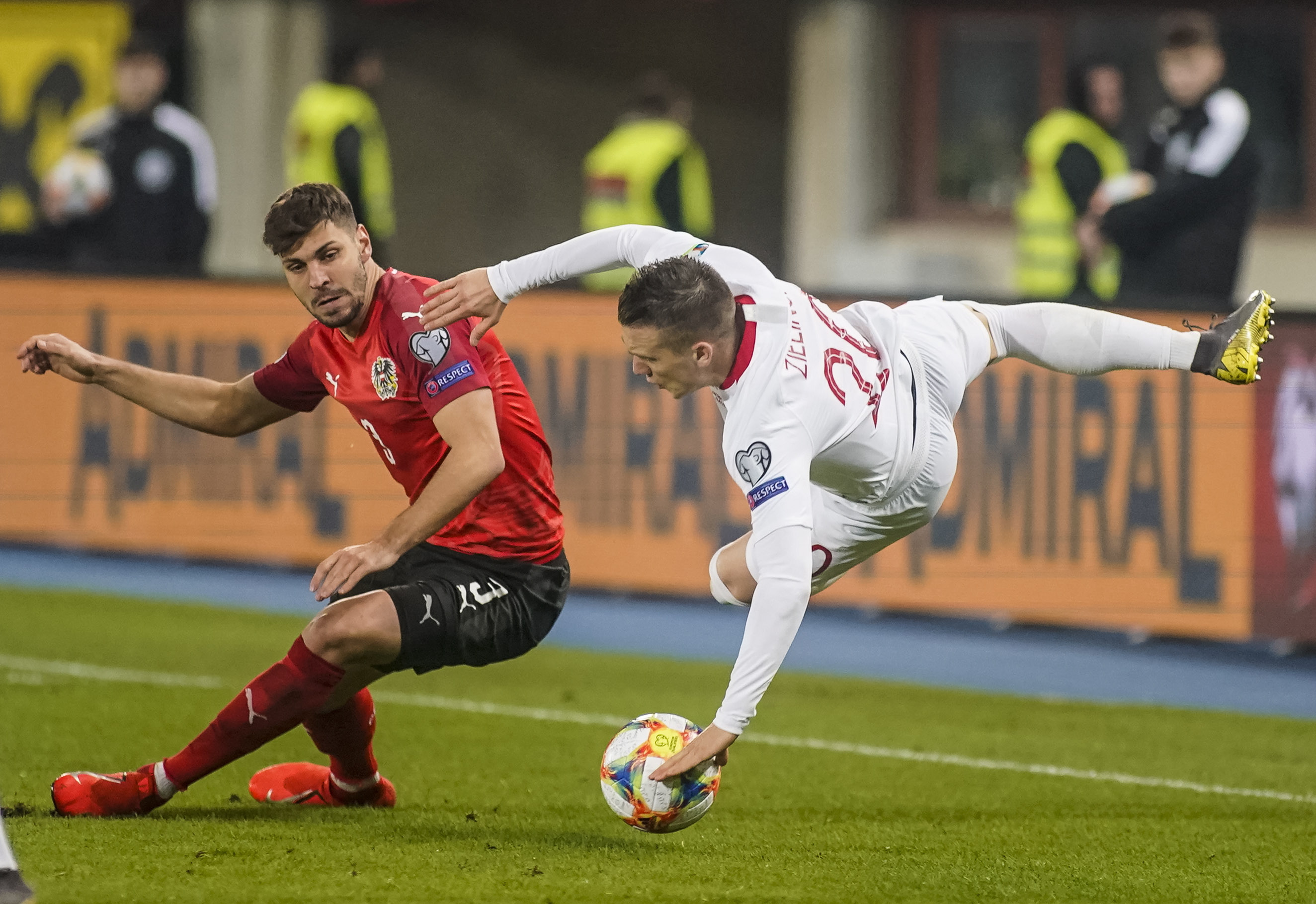 匈牙利挑战波兰,波兰队皆胜 匈牙利挑战波兰,波兰队皆胜