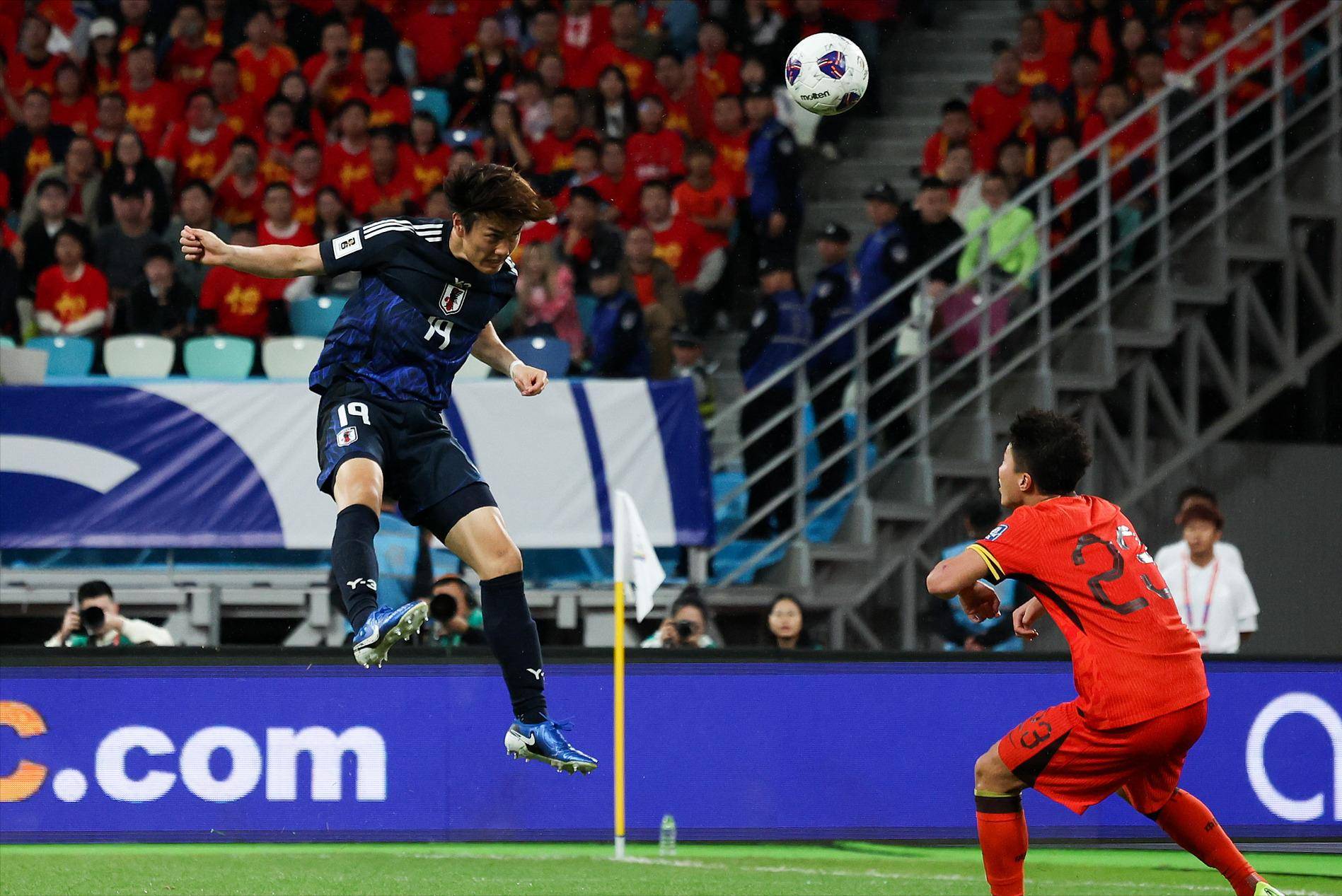 包含亚洲足球联赛中豪强对决,精彩不断的词条 包含亚洲足球联赛中豪强对决,精彩不断的词条