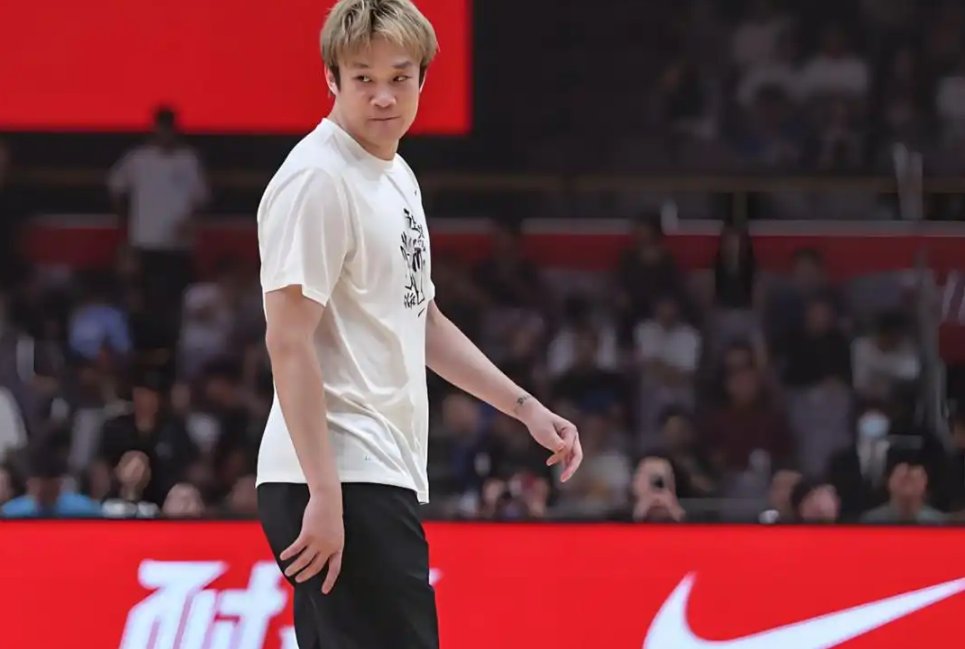 1xBit体育教练-包含丁彦雨航砍下三双,助辽宁横扫对手的词条