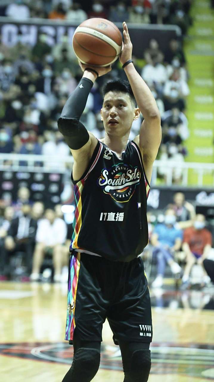 林书豪加盟球队,将成为球队重要战力的简单介绍 林书豪加盟球队,将成为球队重要战力的简单介绍