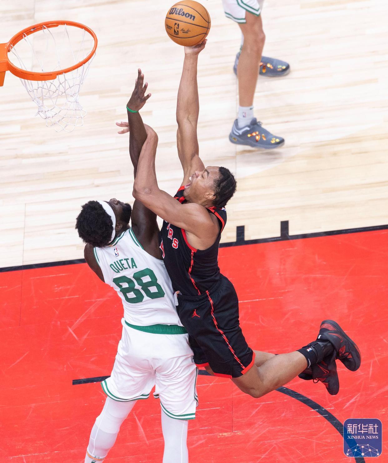 猛龙击败凯尔特人,近期表现强势 猛龙击败凯尔特人,近期表现强势