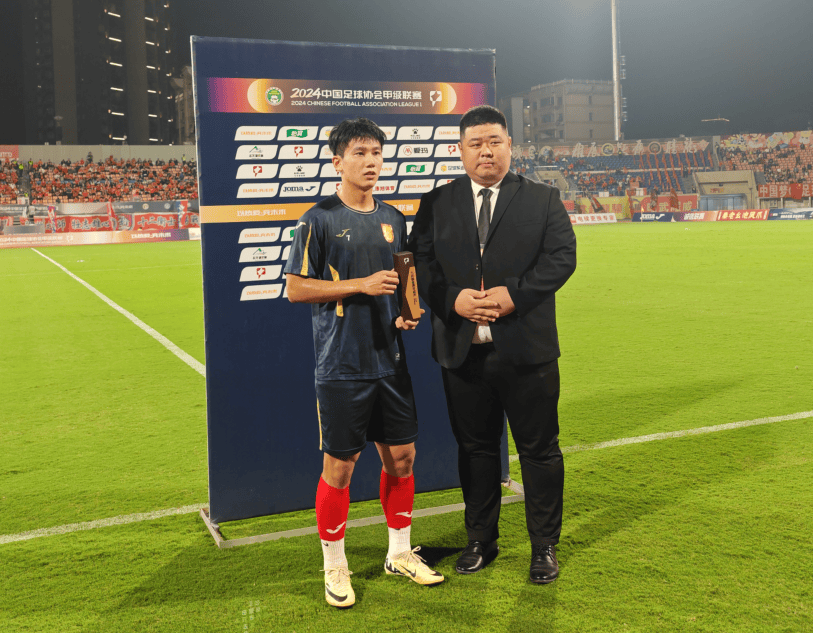 青年球员在最近的比赛中展现出了惊人的潜力