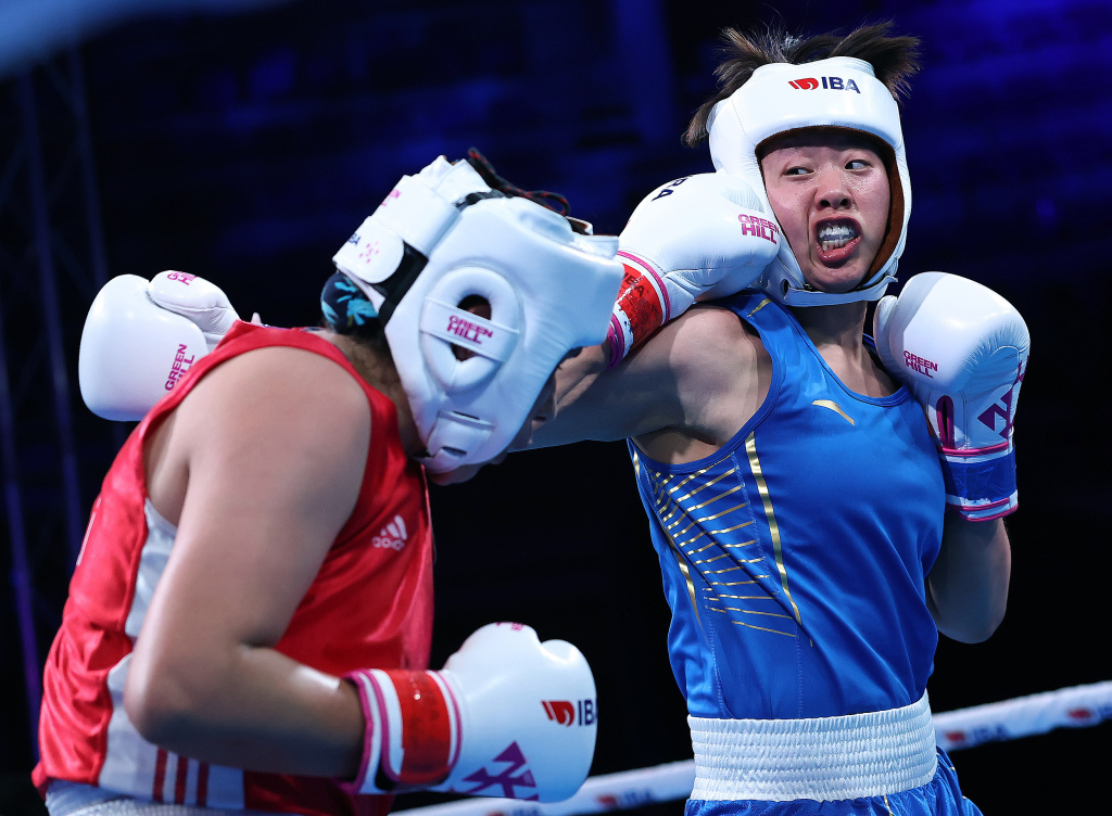 塞尔维亚选手在拳击比赛中取得第一名