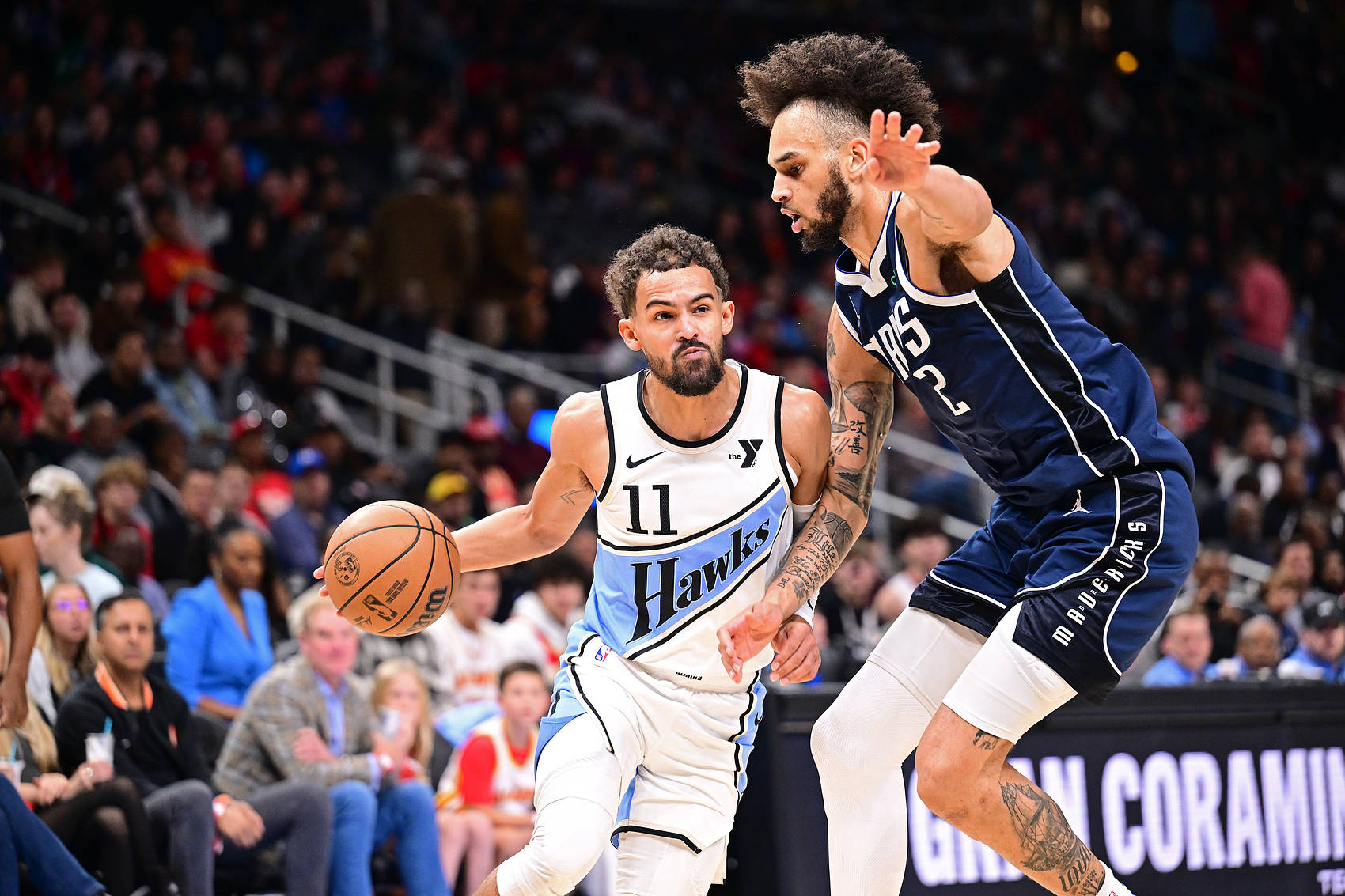 步行者主场击败独行侠，结束连败